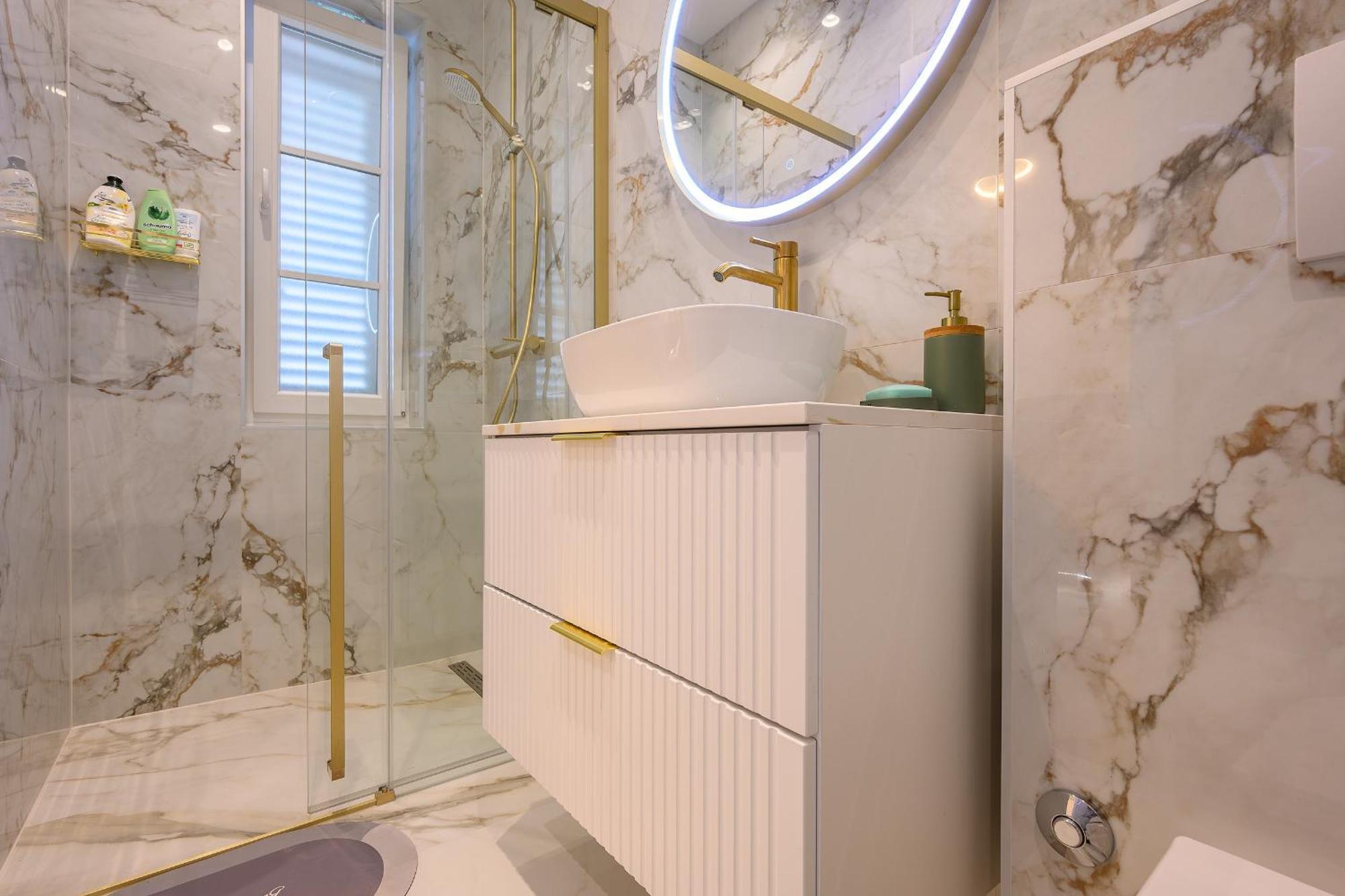 Hiša za goste Jupiter Luxury 3*